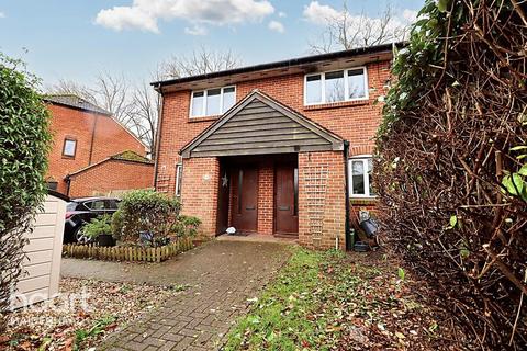 2 bedroom terraced house for sale, Stonefield Park, Maidenhead