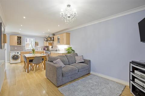 4 bedroom house for sale, Fairgray Close, Ripon