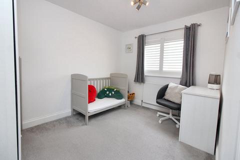 1 Cedar Close, Shefford, SG17 5RT