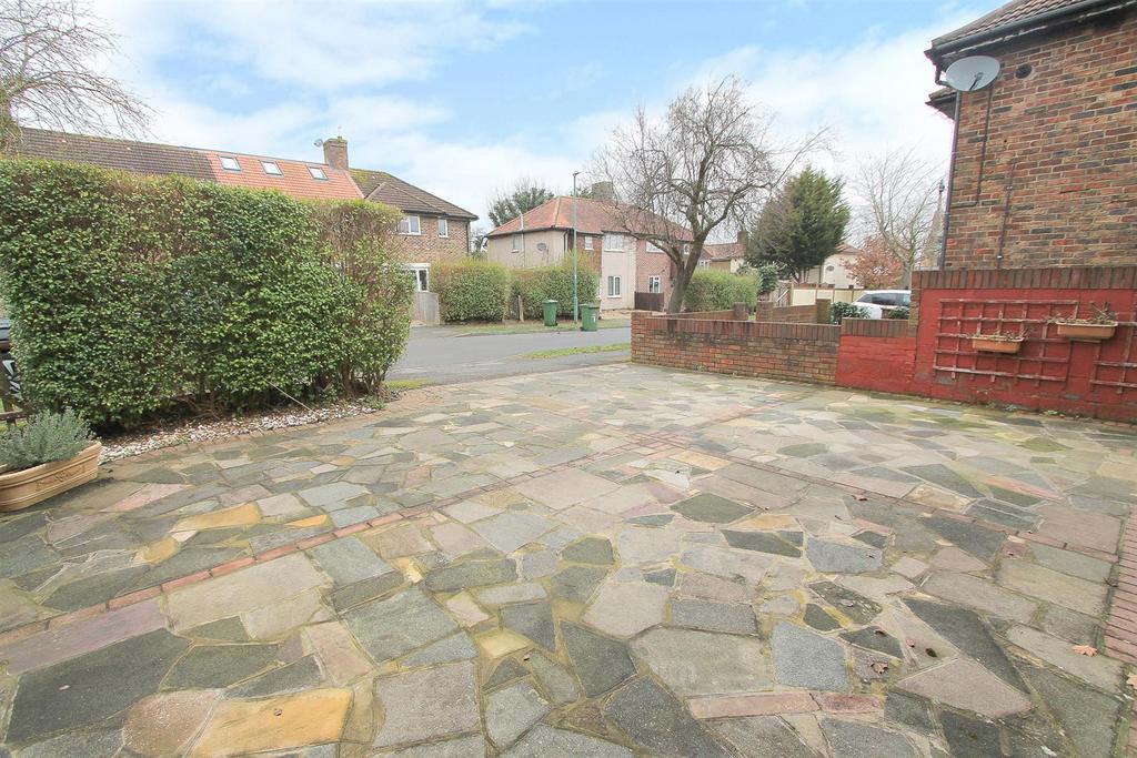 Driveway.jpg