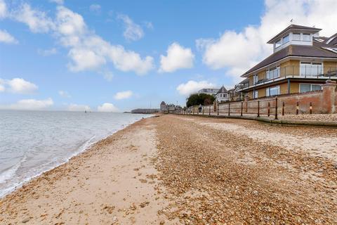 2 bedroom apartment for sale, Queens Road, Cowes, Isle of Wight