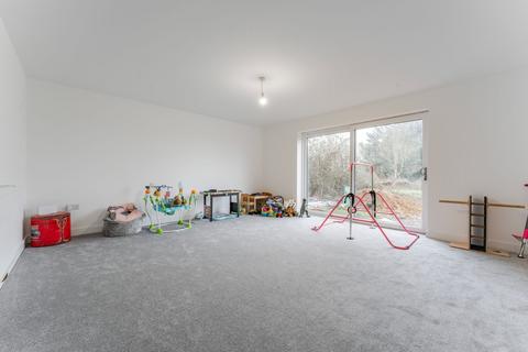 72 Bradenham Road, Shipdham, Thetford, IP25 7PJ