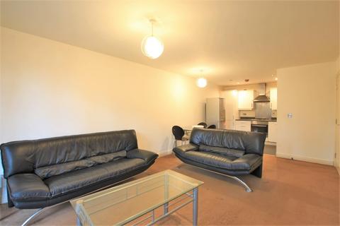 2 bedroom apartment for sale, Smoothfield Court, Hounslow TW3