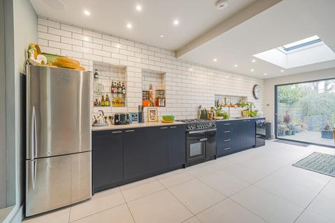 36 Wellhouse Road, Beckenham, BR3 3JR