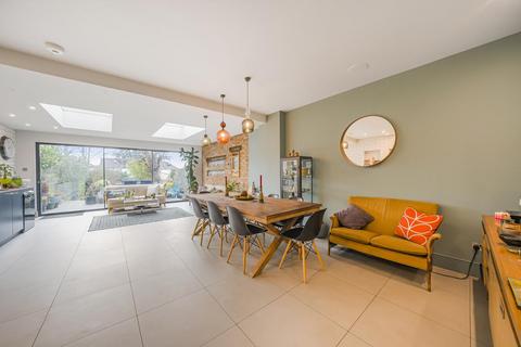 36 Wellhouse Road, Beckenham, BR3 3JR
