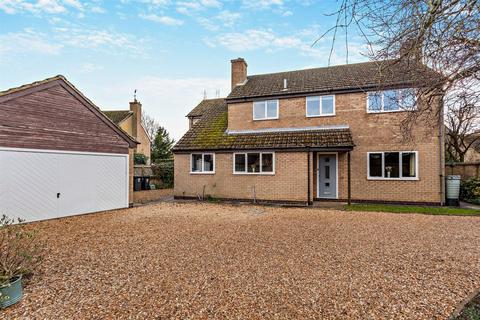 4 bedroom detached house for sale, Lindsey Close, Woodnewton