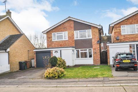 4 bedroom detached house for sale, Kelvedon Close, Chelmsford, CM1