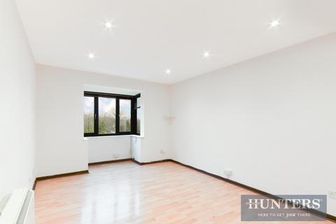 1 bedroom duplex for sale, Mowat Court, Worcester Park