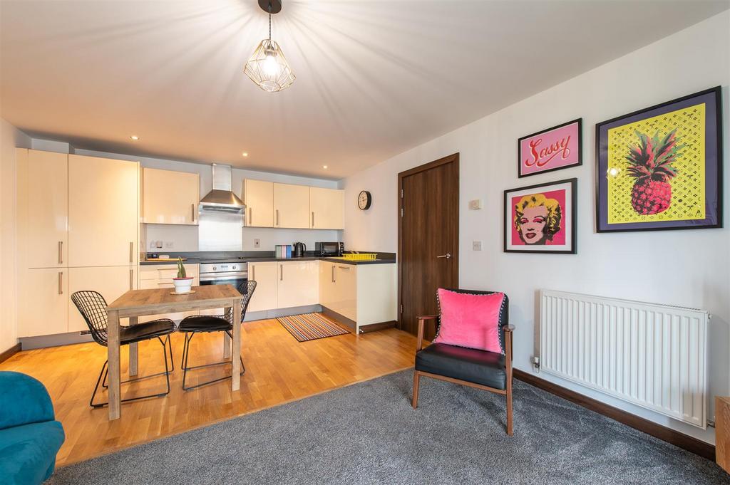 49 Cornhill Place-10.jpg