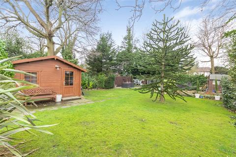 17 Ravensbury Road, Orpington, BR5 2NR