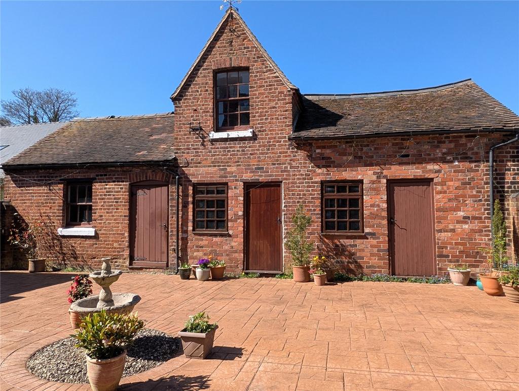 Coach House