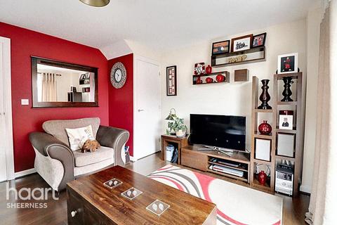 3 bedroom semi-detached house for sale, Holly Drive, Minster