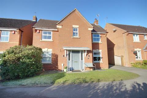 4 bedroom detached house for sale, Myrtle Way, Brough