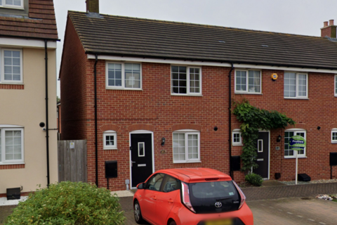 3 bedroom townhouse to rent, Sansome Drive, Hinckley