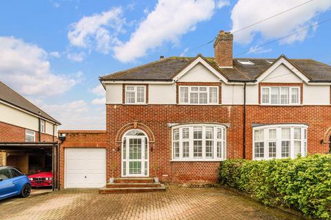 3 Roundwood View, Banstead, SM7 1EQ