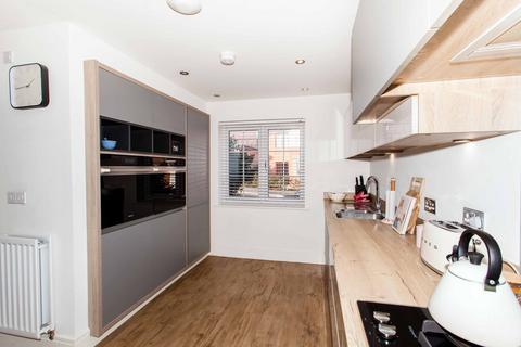 3 Canyon Meadow, Creswell, Worksop, S80 4UQ