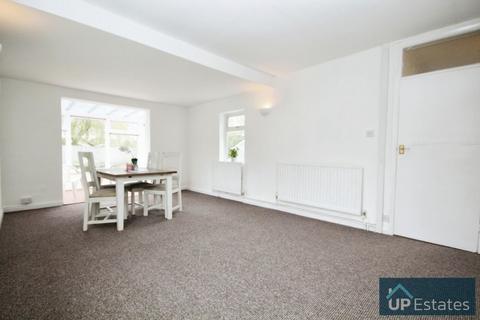 3 bedroom detached bungalow to rent, Ferndale Road, Binley Woods, Coventry