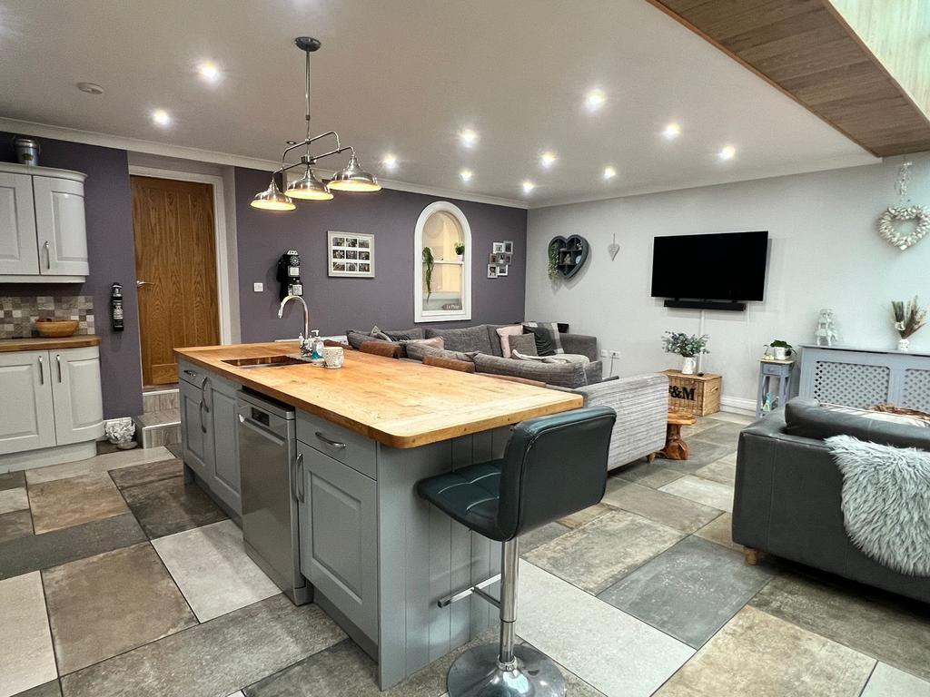 Kitchen / Family Room