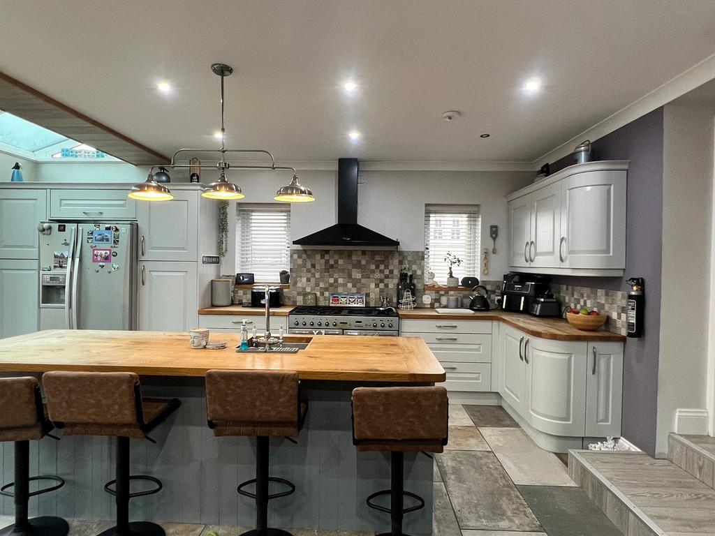 Kitchen / Family Room