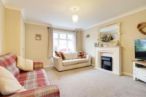 3 bedroom end of terrace house for sale, Ryedale, Elloughton