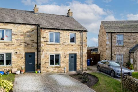 3 bedroom end of terrace house for sale, Hill Croft, Long Preston, Skipton, North Yorkshire, BD23