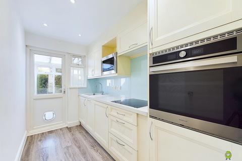 1 bedroom ground floor maisonette for sale, Parish Gate Drive, Sidcup, Kent, DA15