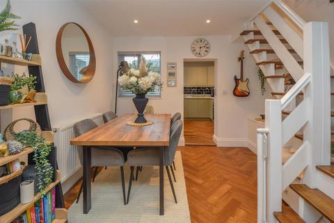 2 bedroom terraced house for sale, Ongar Road, Brentwood