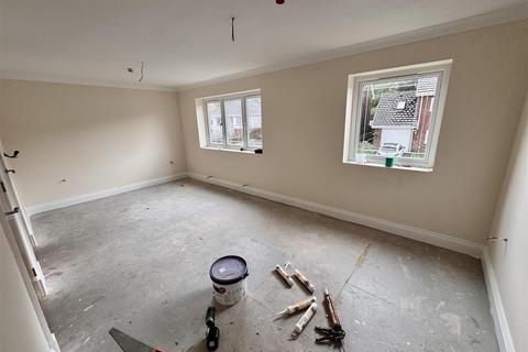 undefined, Gwaun Henllan, Ammanford