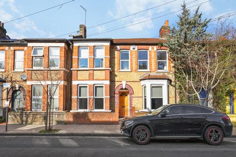 4 bedroom terraced house for sale, Hackney E5