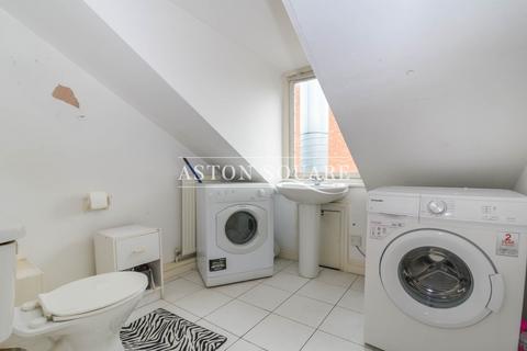 2 bedroom flat to rent, West End Lane, London NW6