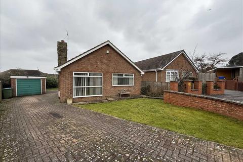 3 bedroom bungalow for sale, Outgaits Close, Hunmanby