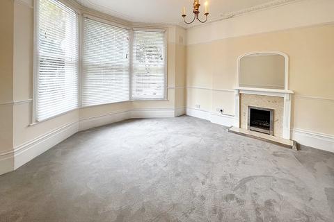 1 bedroom flat to rent, Bromley Road, London SE6