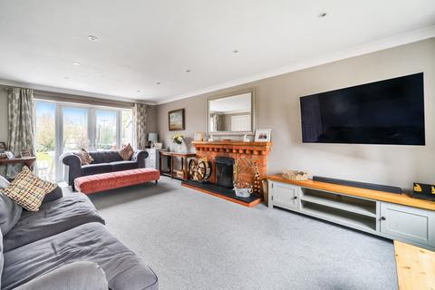 5 bedroom detached house for sale, Blacknest Road, Isington, Alton, GU34