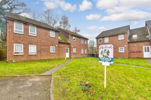 1 bedroom ground floor flat for sale, Longham Copse, Downswood, Maidstone, Kent