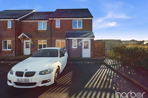 3 bedroom end of terrace house for sale, Caledonian Crescent, Law, Carluke, South Lanarkshire, ML8 5FL