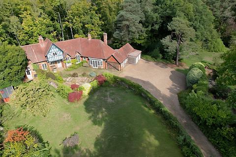 undefined, Littleworth Cross, Seale, Farnham, Surrey