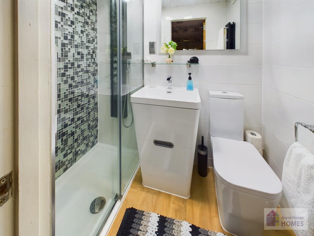 Ensuite