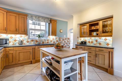 7 bedroom detached house for sale, The Old Vicarage, 10 Front Street, Morton, Gainsborough, DN21