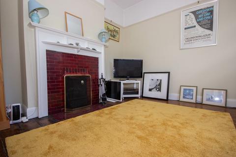 undefined, Cambridge Road, East Cowes, Isle of Wight