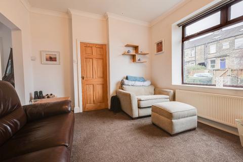 2 bedroom end of terrace house for sale, South View, Yeadon, Leeds, West Yorkshire, LS19