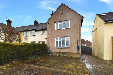 47 Priory Road, Chessington, KT9 1EG