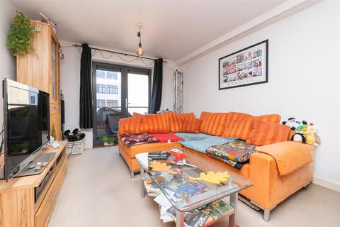 1 bedroom flat for sale, Centro, Charles Street, BS1