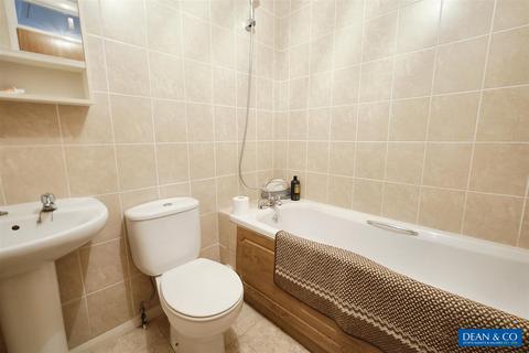 2 bedroom terraced house for sale, Sheepbell Close, Portslade