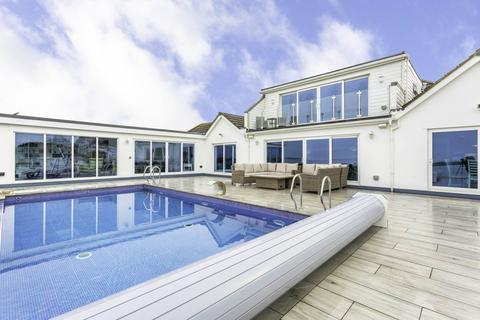 Sandbanks Torridge Road, Appledore, Bideford, EX39 1SF