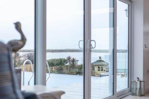 Sandbanks Torridge Road, Appledore, Bideford, EX39 1SF