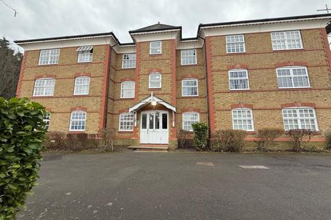 1 bedroom flat to rent, Avon House, Winchmore Hill