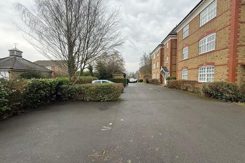 1 bedroom flat to rent, Avon House, Winchmore Hill