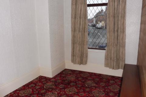 15 Cemetery Road, Wombwell, Barnsley, S73 8HZ