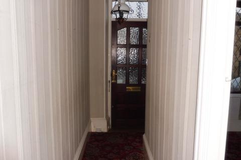 15 Cemetery Road, Wombwell, Barnsley, S73 8HZ