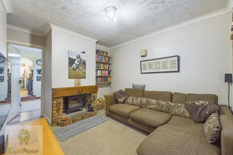 85 Bill Street Road, Rochester, ME2 4QY